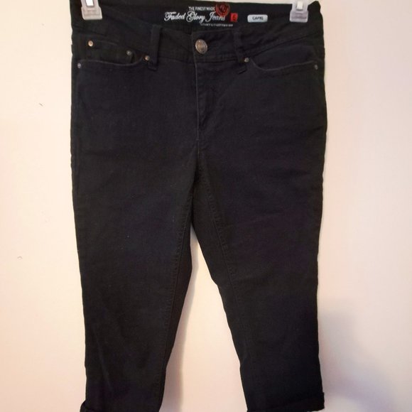 Faded Glory Capri's - Picture 2 of 13